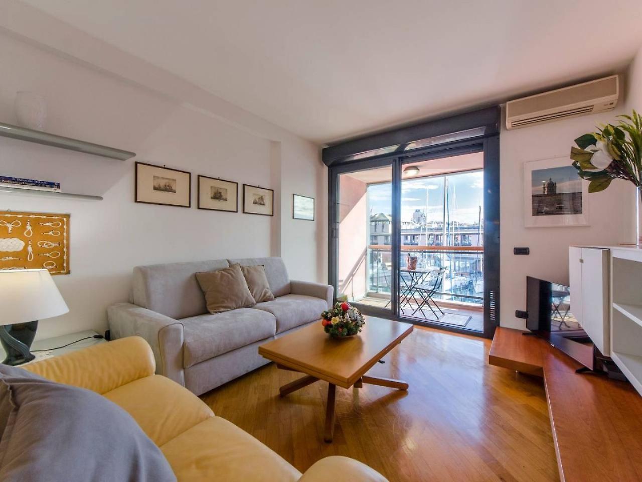 Joivy Exclusive Seaview Flat For 4, In Central Genoa公寓 外观 照片